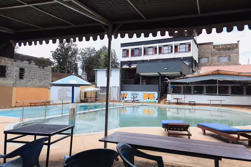 Swimming pool