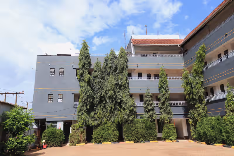 Oriental Palace front office image